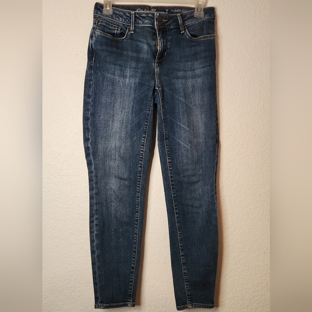 Eddie Bauer Slighty Curvy Skinny Blue Jeans, Size 4